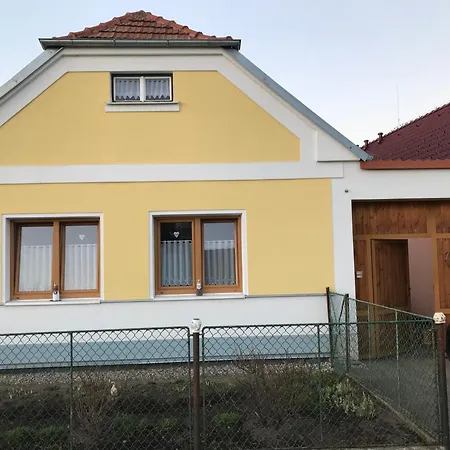 Privatunterkunft U *
