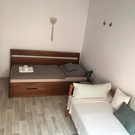 U Quarto em Acomodações Particulares *