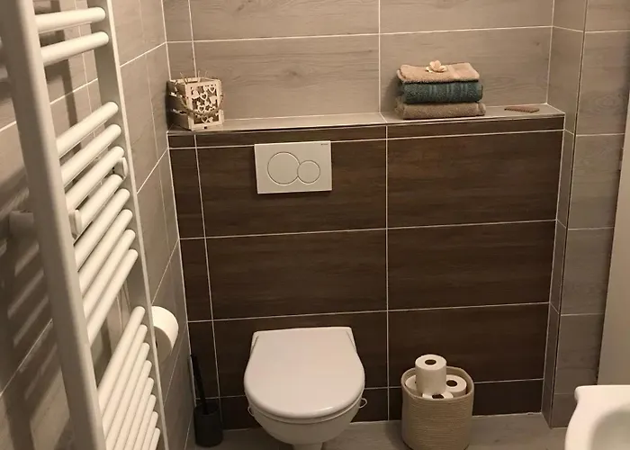 U Homestay szállás *
